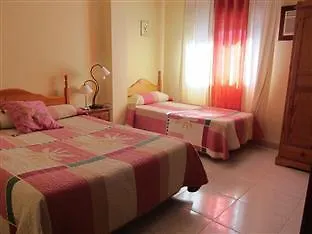 호스탈 비르겐 델 로시오