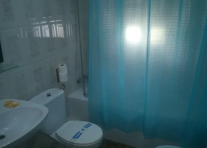 Virgen Del Rocio בית הארחה