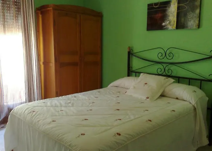 Virgen Del Rocio בית הארחה