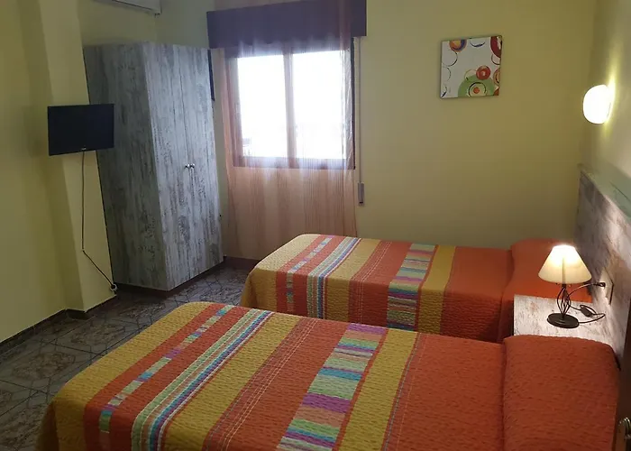 Virgen Del Rocio בית הארחה