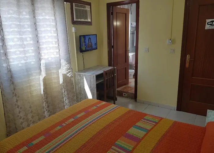 בית הארחה Virgen Del Rocio רונדה