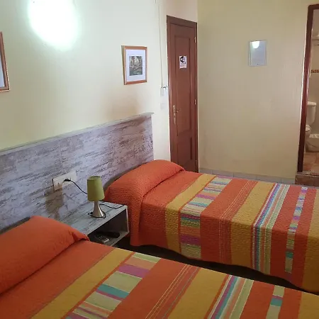 Virgen Del Rocio Guest house *